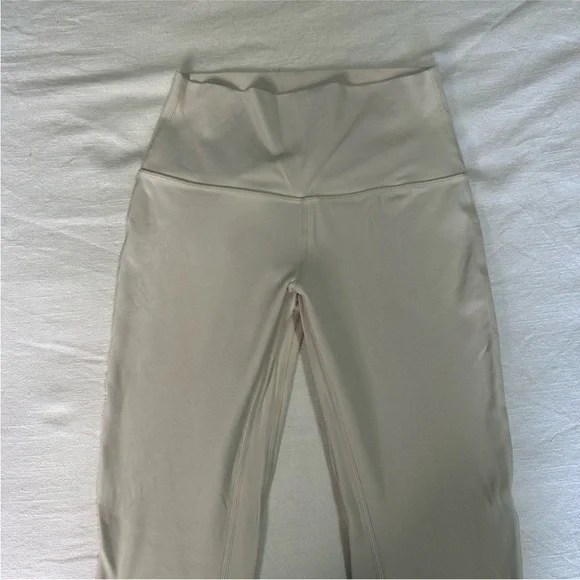 Lululemon Align 25' leggings in White Opal - Picture 2 of 4